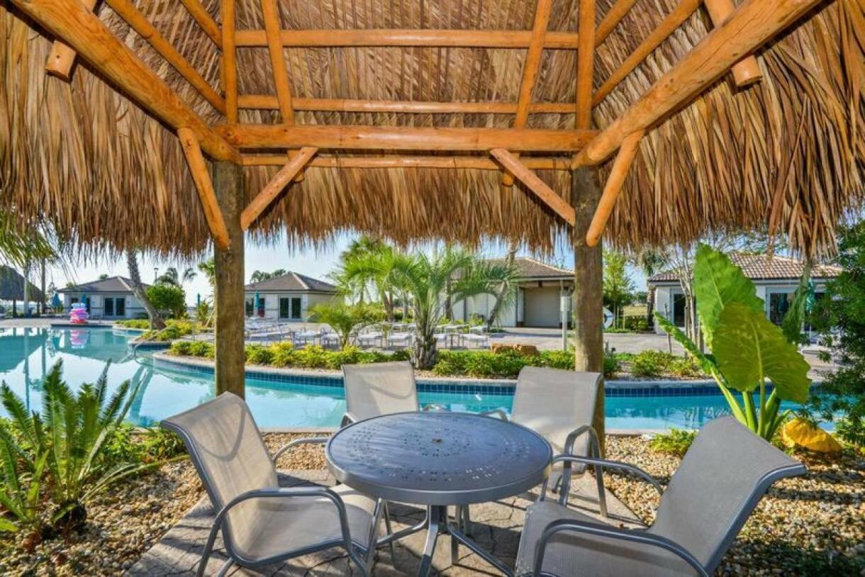 Modern Vacation With Private Pool Cg1593