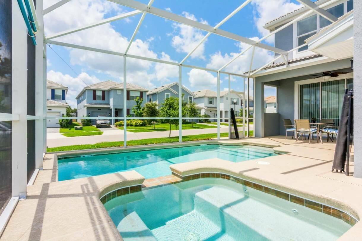 Modern Vacation With Private Pool Cg1593 Holiday home